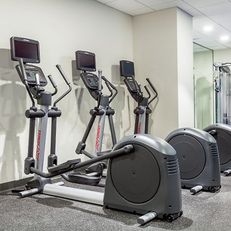 Holiday Inn Express & Suites Panama City Beach Beachfront By Ihg Buitenkant foto