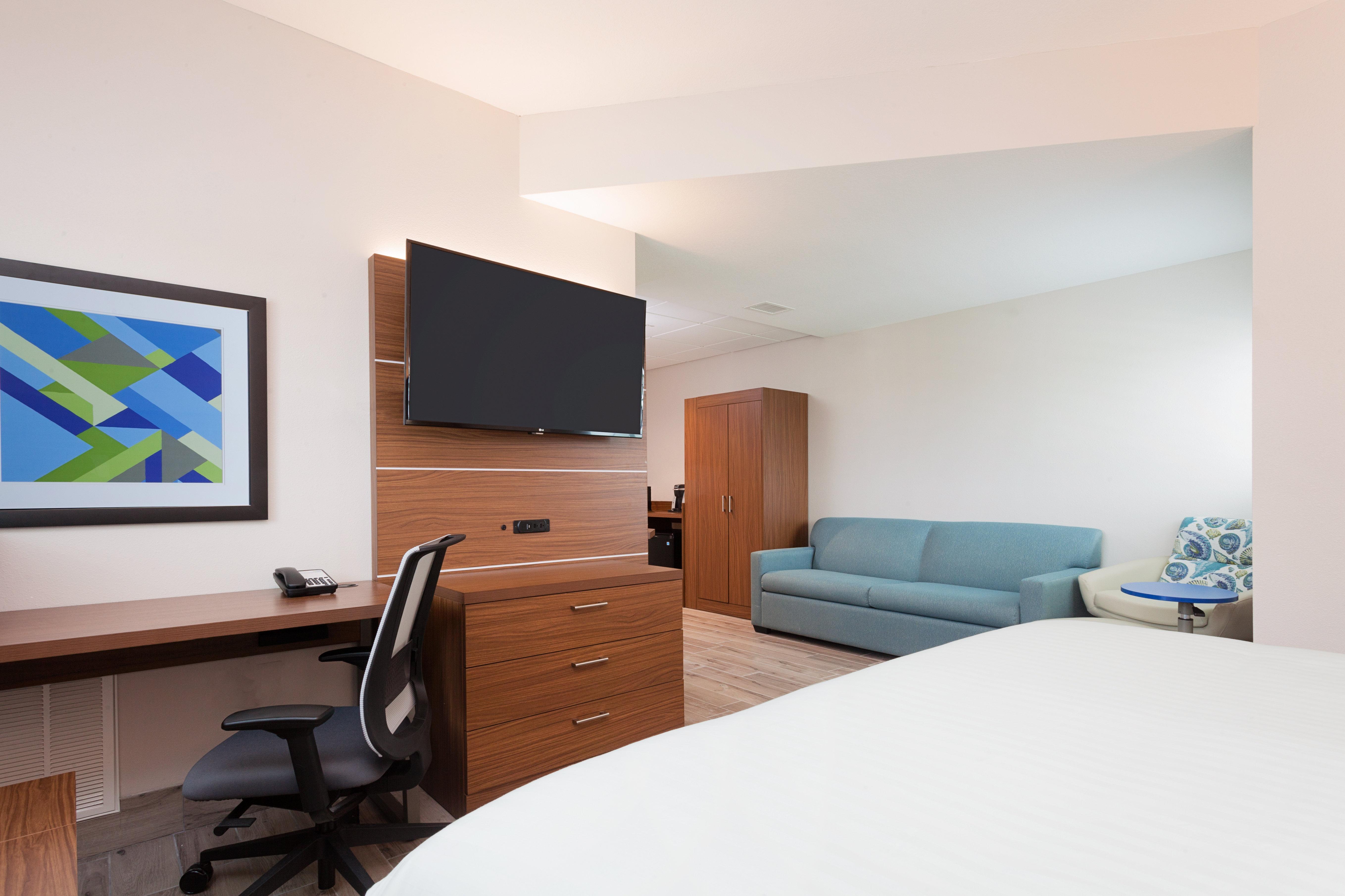 Holiday Inn Express & Suites Panama City Beach Beachfront By Ihg Buitenkant foto