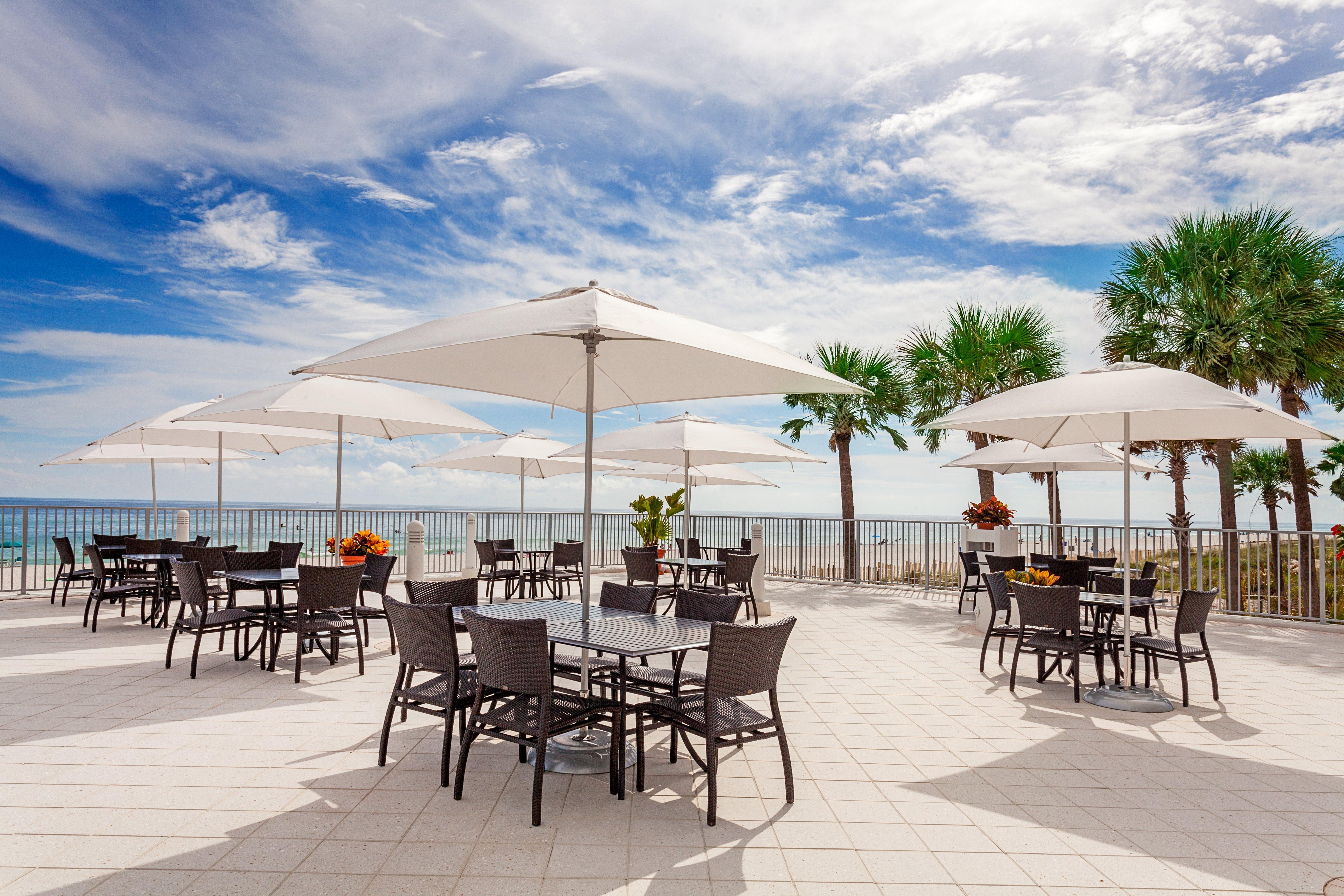 Holiday Inn Express & Suites Panama City Beach Beachfront By Ihg Buitenkant foto