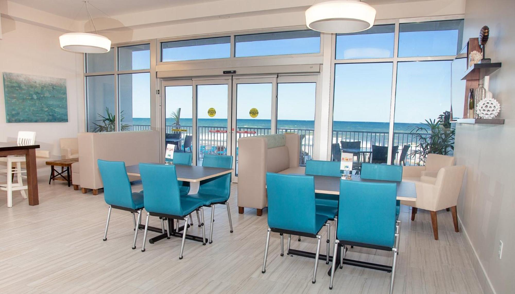 Holiday Inn Express & Suites Panama City Beach Beachfront By Ihg Buitenkant foto